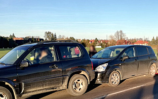 Zderzenie trzech samochodów między Olsztynem a Dywitami. Koniec utrudnień na DK 51